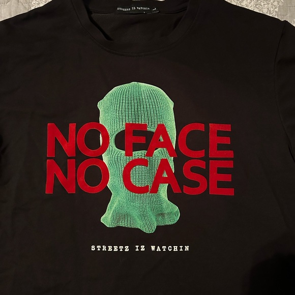 "Streetz iz Watchin" No Face No Case Graphic Tee (men's) - Picture 2 of 4